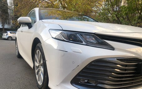 Toyota Camry, 2018 год, 3 800 000 рублей, 9 фотография