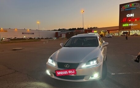 Lexus IS II рестайлинг 2, 2006 год, 1 490 000 рублей, 2 фотография