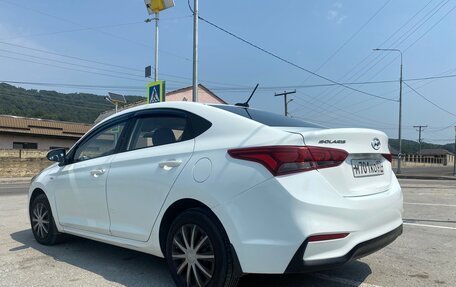 Hyundai Solaris II рестайлинг, 2018 год, 710 000 рублей, 3 фотография