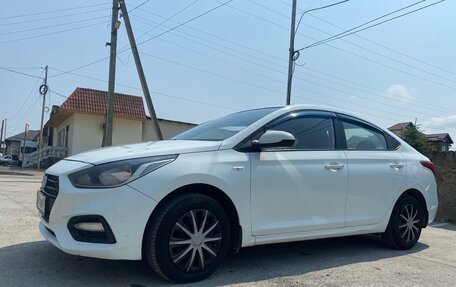Hyundai Solaris II рестайлинг, 2018 год, 710 000 рублей, 7 фотография
