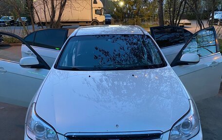 Chevrolet Epica, 2011 год, 750 000 рублей, 1 фотография