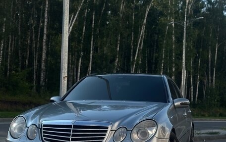 Mercedes-Benz E-Класс, 2002 год, 670 000 рублей, 1 фотография