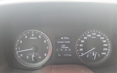 Hyundai Tucson III, 2019 год, 2 300 000 рублей, 9 фотография