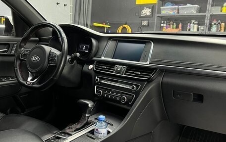 KIA Optima IV, 2017 год, 2 500 000 рублей, 9 фотография