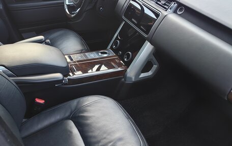 Land Rover Range Rover IV рестайлинг, 2021 год, 8 800 000 рублей, 10 фотография