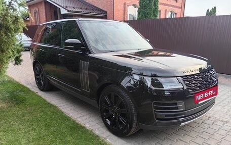 Land Rover Range Rover IV рестайлинг, 2021 год, 8 800 000 рублей, 3 фотография