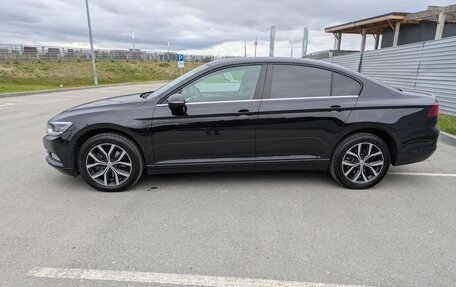 Volkswagen Passat B8 рестайлинг, 2016 год, 1 920 000 рублей, 4 фотография