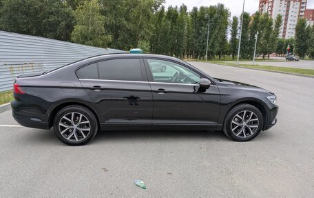 Volkswagen Passat B8 рестайлинг, 2016 год, 1 920 000 рублей, 8 фотография