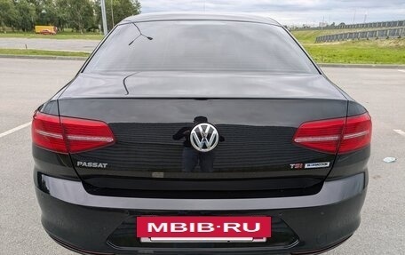Volkswagen Passat B8 рестайлинг, 2016 год, 1 920 000 рублей, 6 фотография