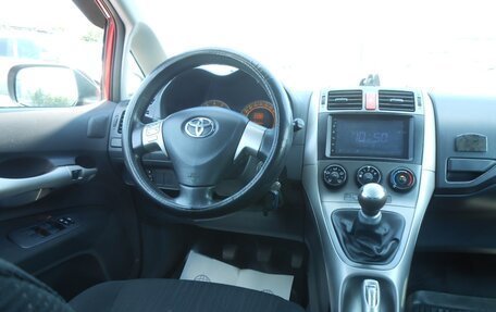 Toyota Auris II, 2008 год, 645 000 рублей, 11 фотография
