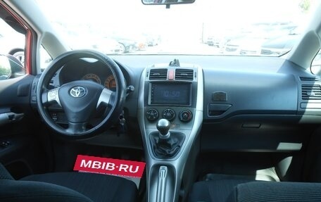 Toyota Auris II, 2008 год, 645 000 рублей, 10 фотография
