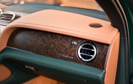 Bentley Bentayga I, 2024 год, 43 500 000 рублей, 15 фотография
