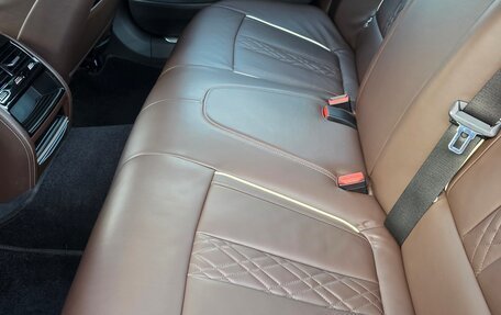 BMW 7 серия, 2018 год, 4 535 000 рублей, 14 фотография