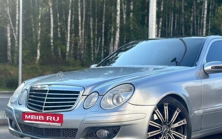 Mercedes-Benz E-Класс, 2002 год, 670 000 рублей, 5 фотография