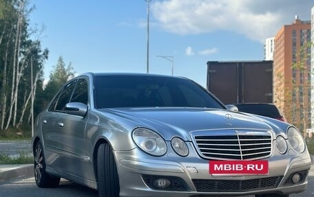 Mercedes-Benz E-Класс, 2002 год, 670 000 рублей, 2 фотография