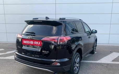 Toyota RAV4, 2019 год, 2 740 000 рублей, 8 фотография