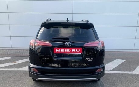 Toyota RAV4, 2019 год, 2 740 000 рублей, 11 фотография