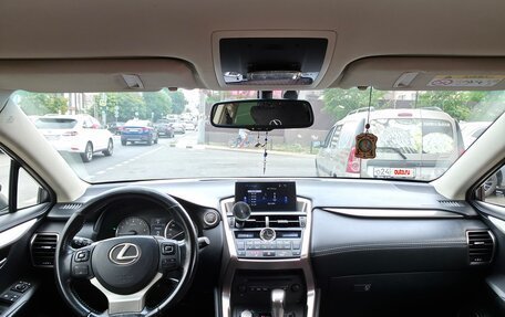 Lexus NX I, 2015 год, 2 900 000 рублей, 14 фотография