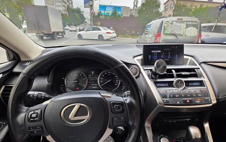 Lexus NX I, 2015 год, 2 900 000 рублей, 15 фотография