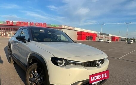 Mazda MX-30, 2020 год, 2 300 000 рублей, 2 фотография