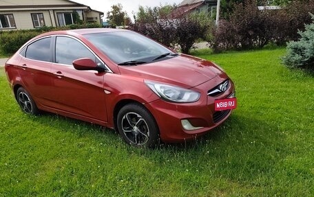 Hyundai Solaris II рестайлинг, 2012 год, 870 000 рублей, 11 фотография