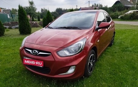 Hyundai Solaris II рестайлинг, 2012 год, 870 000 рублей, 8 фотография