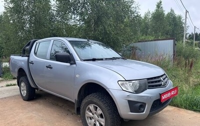 Mitsubishi L200 IV рестайлинг, 2013 год, 1 350 000 рублей, 1 фотография