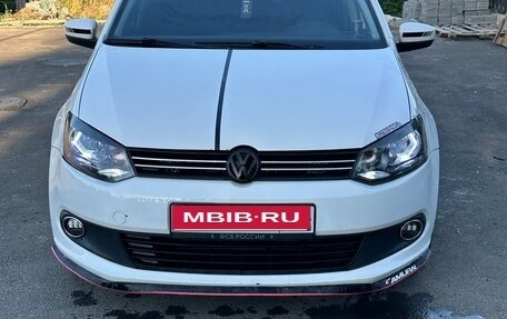 Volkswagen Polo VI (EU Market), 2012 год, 650 000 рублей, 1 фотография