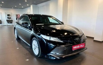 Toyota Camry, 2018 год, 2 440 000 рублей, 1 фотография
