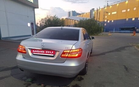 Mercedes-Benz E-Класс, 2011 год, 1 385 000 рублей, 6 фотография
