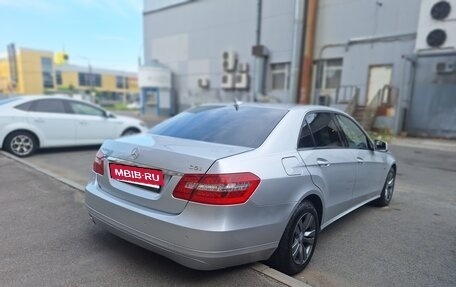 Mercedes-Benz E-Класс, 2011 год, 1 385 000 рублей, 21 фотография