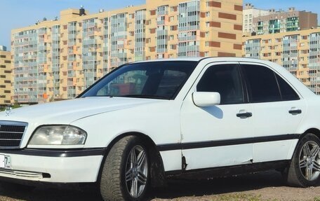 Mercedes-Benz C-Класс, 1993 год, 175 000 рублей, 3 фотография
