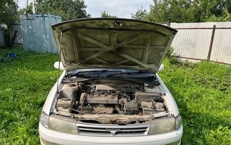 Toyota Carina, 1995 год, 400 000 рублей, 17 фотография