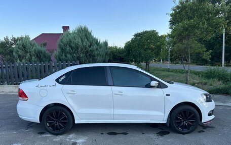Volkswagen Polo VI (EU Market), 2012 год, 650 000 рублей, 4 фотография