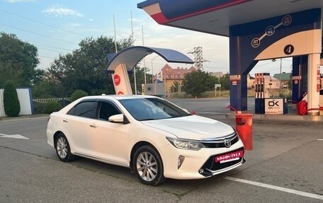 Toyota Camry, 2013 год, 1 555 000 рублей, 2 фотография