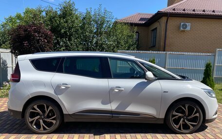 Renault Scenic IV, 2018 год, 1 950 000 рублей, 3 фотография