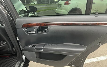 Mercedes-Benz S-Класс, 2007 год, 1 435 000 рублей, 36 фотография