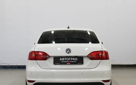 Volkswagen Jetta VI, 2011 год, 850 000 рублей, 5 фотография