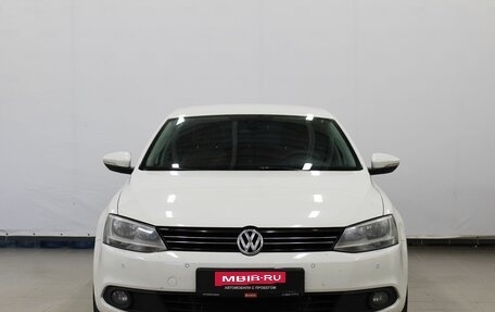 Volkswagen Jetta VI, 2011 год, 850 000 рублей, 2 фотография