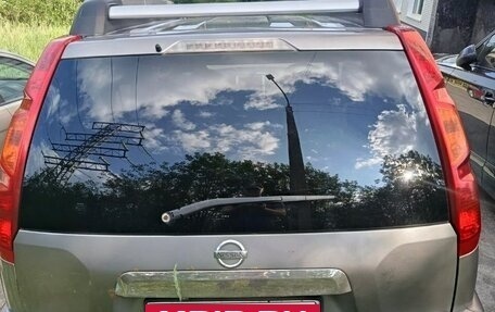 Nissan X-Trail, 2010 год, 850 000 рублей, 2 фотография