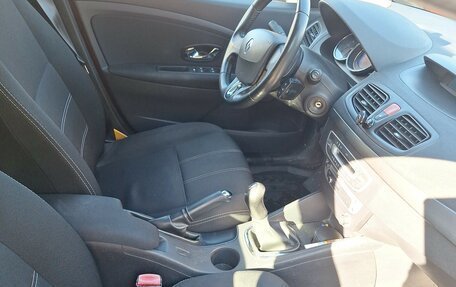 Renault Megane III, 2014 год, 650 000 рублей, 10 фотография