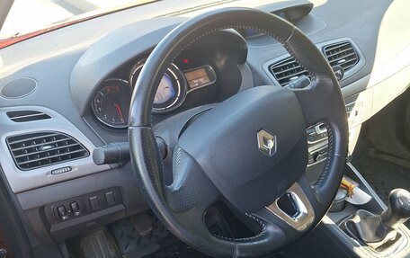 Renault Megane III, 2014 год, 650 000 рублей, 12 фотография