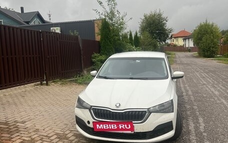 Skoda Rapid II, 2021 год, 950 000 рублей, 2 фотография