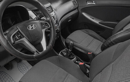 Hyundai Solaris II рестайлинг, 2013 год, 649 000 рублей, 8 фотография