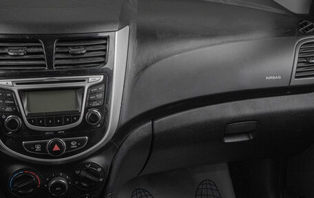 Hyundai Solaris II рестайлинг, 2013 год, 649 000 рублей, 15 фотография