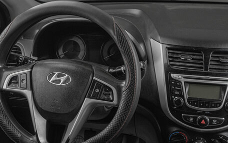 Hyundai Solaris II рестайлинг, 2013 год, 649 000 рублей, 16 фотография
