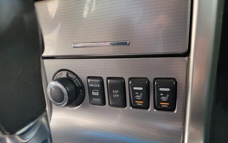 Nissan Navara (Frontier), 2010 год, 1 350 000 рублей, 16 фотография