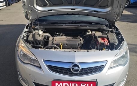 Opel Astra J, 2011 год, 750 000 рублей, 12 фотография