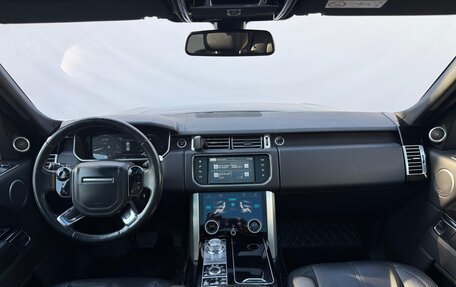 Land Rover Range Rover IV рестайлинг, 2015 год, 3 570 000 рублей, 14 фотография
