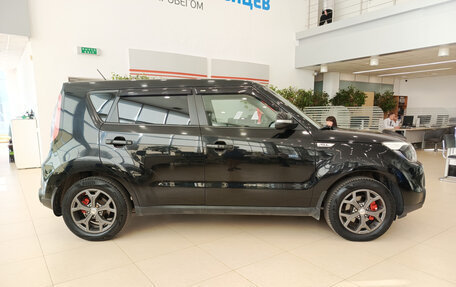 KIA Soul II рестайлинг, 2016 год, 1 318 000 рублей, 8 фотография
